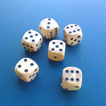 Dès D14 en buis